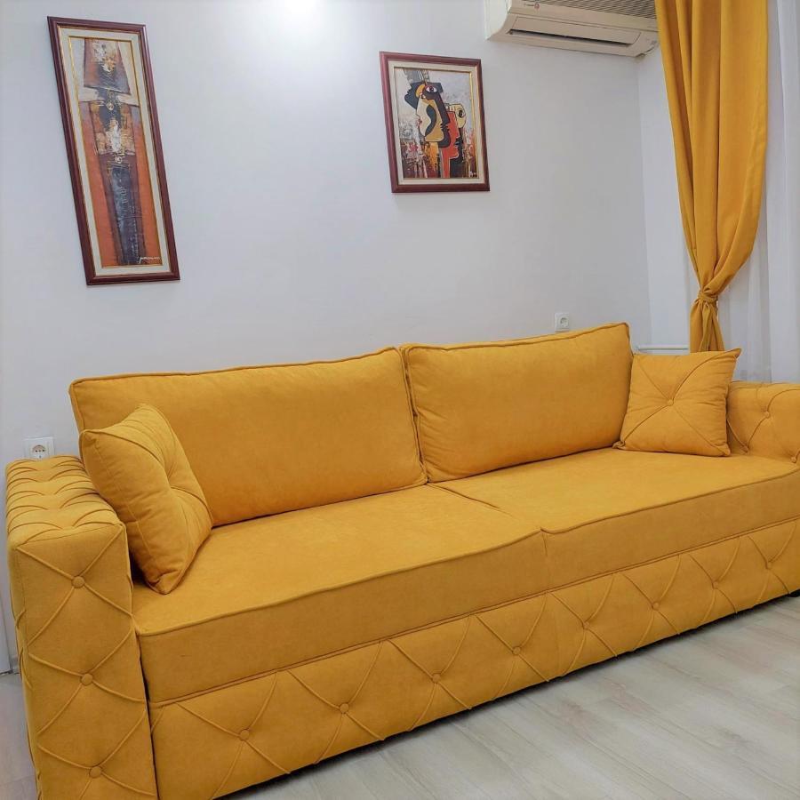 City Lux Square Apartments Скопие Екстериор снимка
